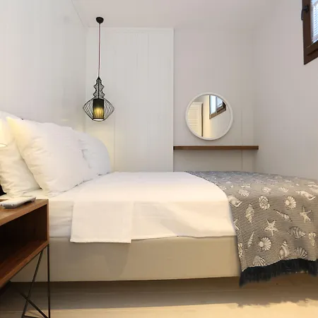 Alp Pinehill Apartament *