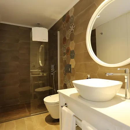Alp Pinehill Apartamento