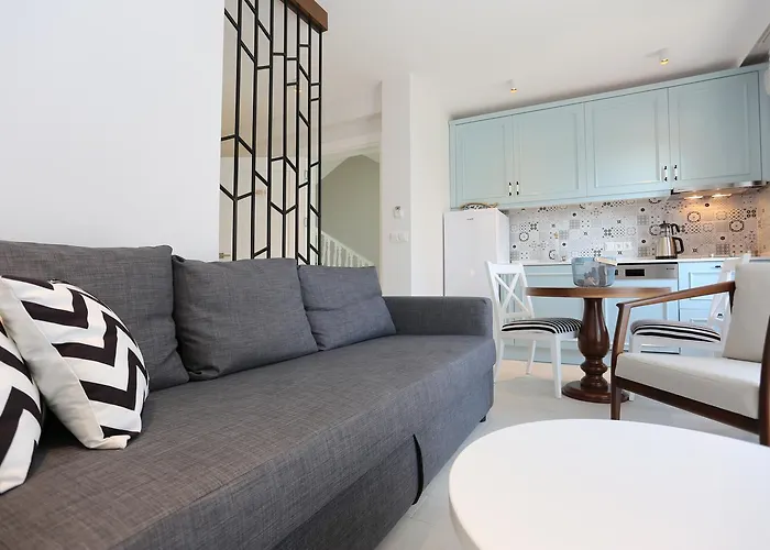 Alp Pinehill * 아키아카