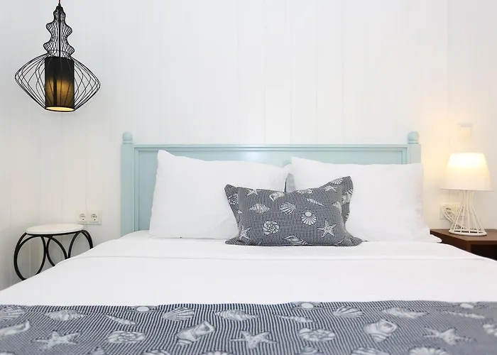 아파트 Alp Pinehill 아키아카